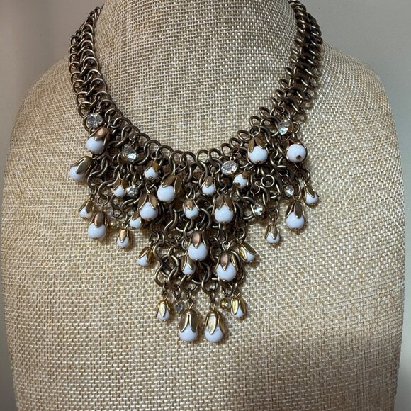 Ann Taylor Bold Gold-Tone Chain Statement Necklace With White Bead & Crystal - Picture 2 of 9